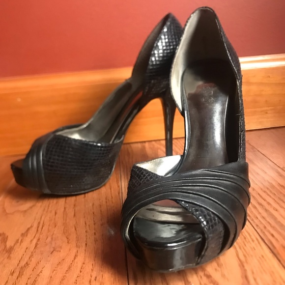 Guess heels - Picture 2 of 5